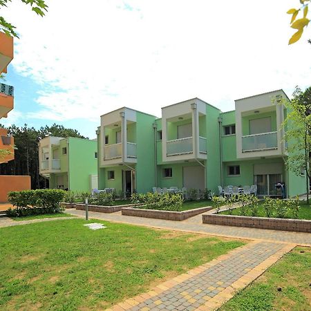 Castello Apartment Bibione Bagian luar foto